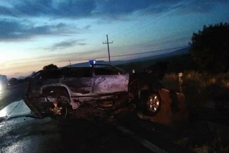 Escolta del gobernador Quirino se accidenta en palos verdes Angostura