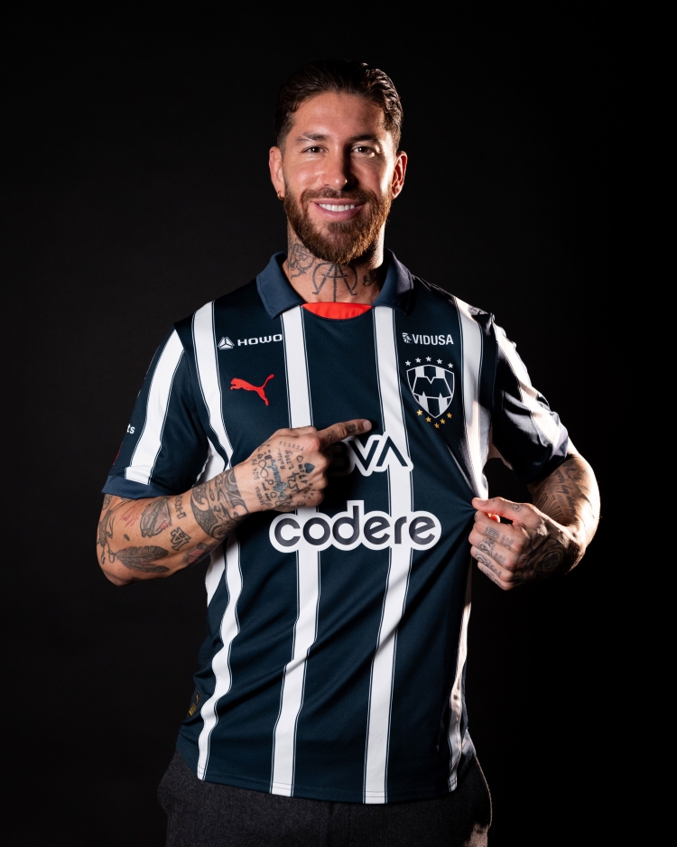 Por 4 MDD el español Sergio Ramos firmó con los Rayados de Monterrey