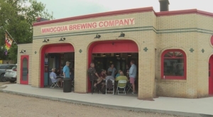 Cervecer&iacute;a de Wisconsin perder&aacute; licencia tras pol&eacute;mica por promoci&oacute;n sobre Trump