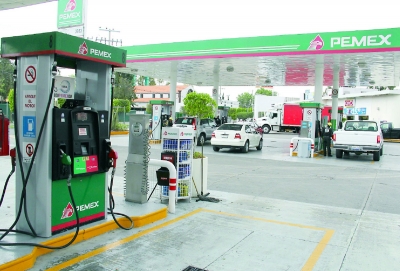 Hacienda quiere que pagues m&aacute;s por gasolinas en el 2021 con una 'cuota complementaria' al IEPS