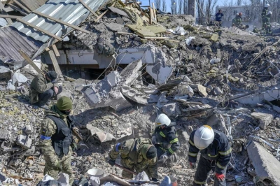 Escala Rusia la ofensiva contra Ucrania al emplear misil hipersónico