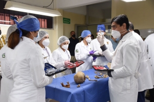 Hoy lunes inician las preinscripciones para las carreras del &aacute;rea en Medicina