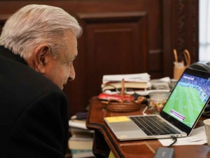 L&oacute;pez Obrador felicita a la Selecci&oacute;n Nacional tras empate contra Polonia