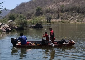 Localizan ahogado a un hombre que desapareci&oacute; en el R&iacute;o Humaya mientras nadaba, en una presa de Badiraguato