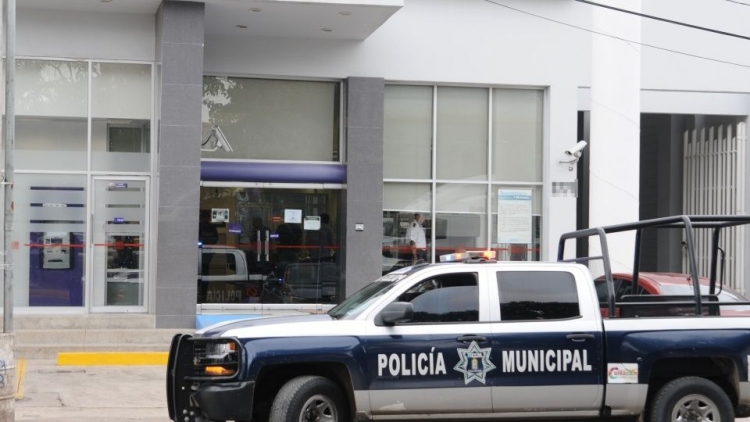 Detenido y vinculado a proceso presunto  responsable por tres robos bancarios