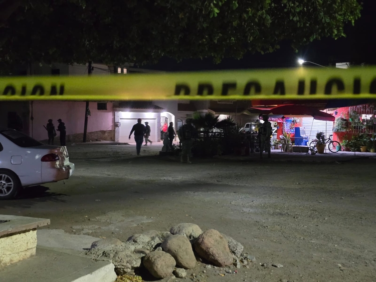 RESUMEN: 5 personas asesinadas, 4 'levantadas' y 8 autos robados en Sinaloa, el saldo rojo del 18 Mayo 2026