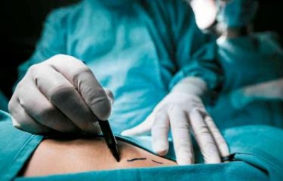 Clientes deben cerciorarse que cirujanos pl&aacute;sticos est&eacute;n certificados
