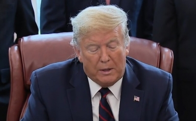 Trump dice que firmar&aacute; una orden ejecutiva que suspende temporalmente la inmigraci&oacute;n a EE. UU.