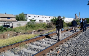 Hallan cuerpo calcinado junto a vías del tren de El Palmito Viejo, en Culiacán