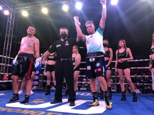 Guerrero se llev&oacute; la victoria por decisi&oacute;n dividida ante &ldquo;Tamagochi&rdquo; Buelna
