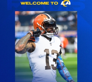 Carneros apuntalan el juego a&eacute;reo con Odell Bechkam