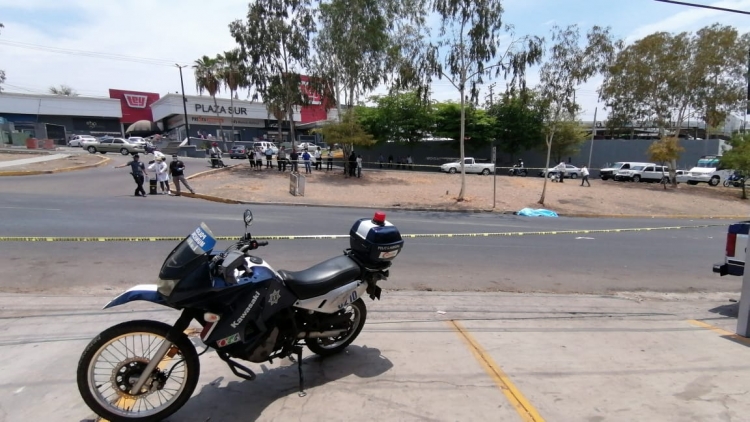 Muere adulto mayo al ser arrollado por una motocicleta en la colonia Libertad