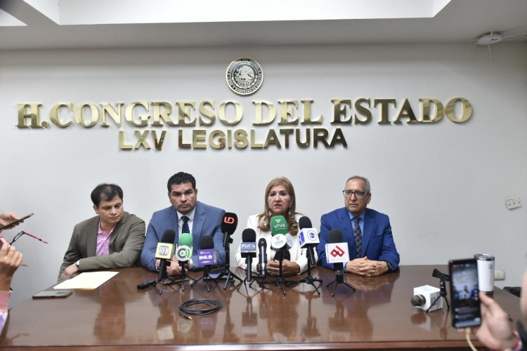 Congreso se hermana con la diputada Elizabeth Montoya y el diputado Sergio Torres