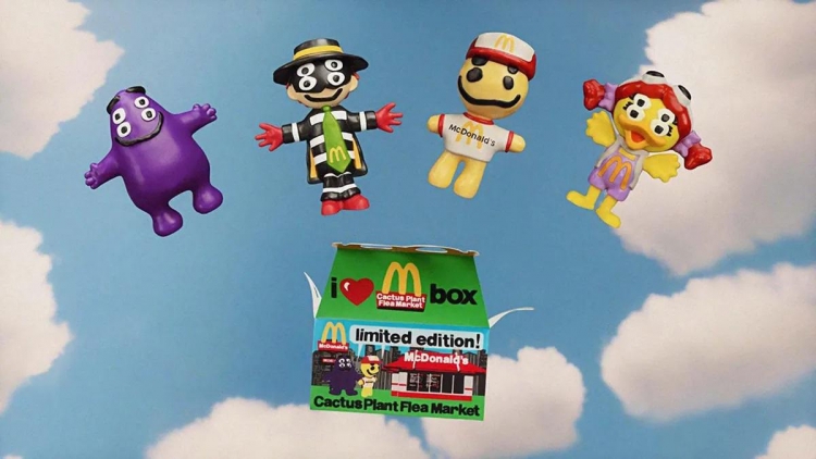McDonald&rsquo;s lanza s&oacute;lo para Estados Unidos una Cajita Feliz para adultos con juguetes; es edici&oacute;n limitada y durar&aacute; hasta el 30 de octubre