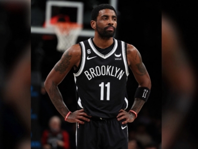 &iexcl;Kyrie Irving pierde contrato con Nike de 11 millones de d&oacute;lares por acto de discriminaci&oacute;n!