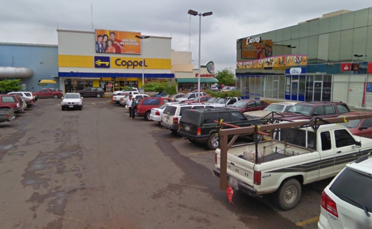 Asaltantes se llevan 89 mil pesos de banco, en Culiacán