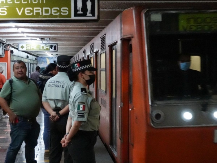 Guardia Nacional en Metro de CDMX hace presencia preventiva: López Obrador