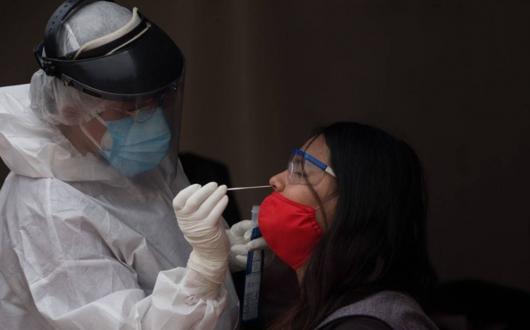 México inició la semana con mil 367 nuevos contagios, y 4 defunciones por COVID-19
