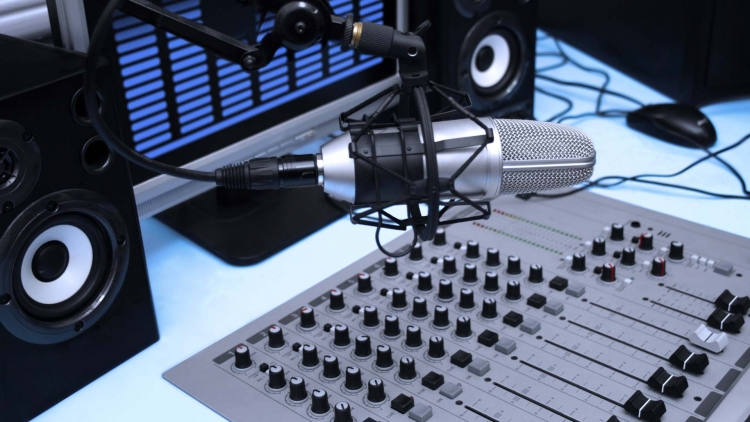 AMLO devolverá tiempos oficiales de radio y televisión