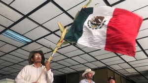 Precios Justos: agricultores se concentran en palacio de gobierno