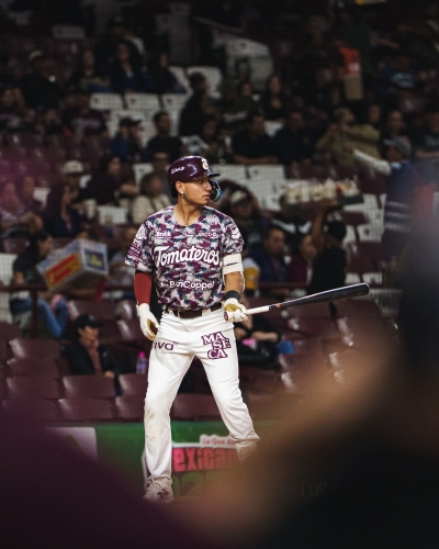 En casa Tomateros barren a los Naranjeros