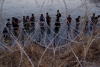 ‘Migrantes se convertirían en delincuentes’: Ebrard explica repercusión si Texas avala ley migratoria