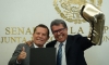 Senado reconoce a Julio C&eacute;sar Ch&aacute;vez por su trayectoria deportiva
