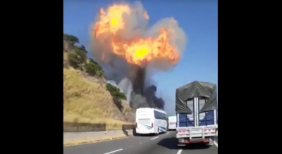 Deja 10 muertos la explosi&oacute;n de una pipa de gas en la autopista Tepic-Guadalajara