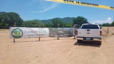 &iexcl;En la frente! Ejecutan a conductor de camioneta en la salida a Imala, Culiac&aacute;n