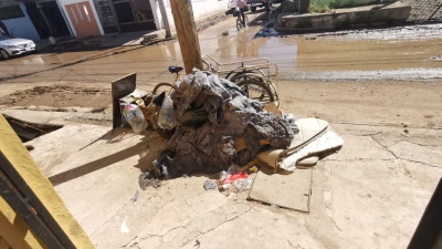 Desesperadas las familias de Jacarandas piden apoyo de las autoridades