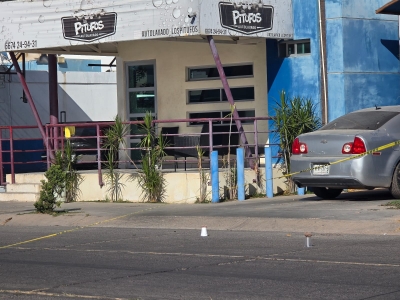Encargado de lavado es atacado a balazos en la colonia Agustina Ram&iacute;rez en Culiac&aacute;n
