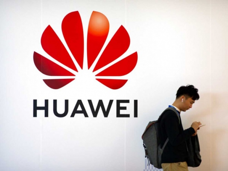 EU sigue a la caza de Huawei y presenta nuevos cargos por supuesto robo de secretos