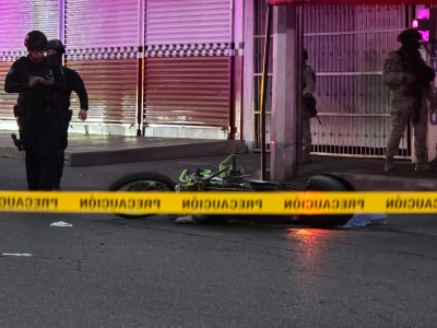 Asesinan a Polic&iacute;a Municipal al salir de turno en el Centro de Culiac&aacute;n