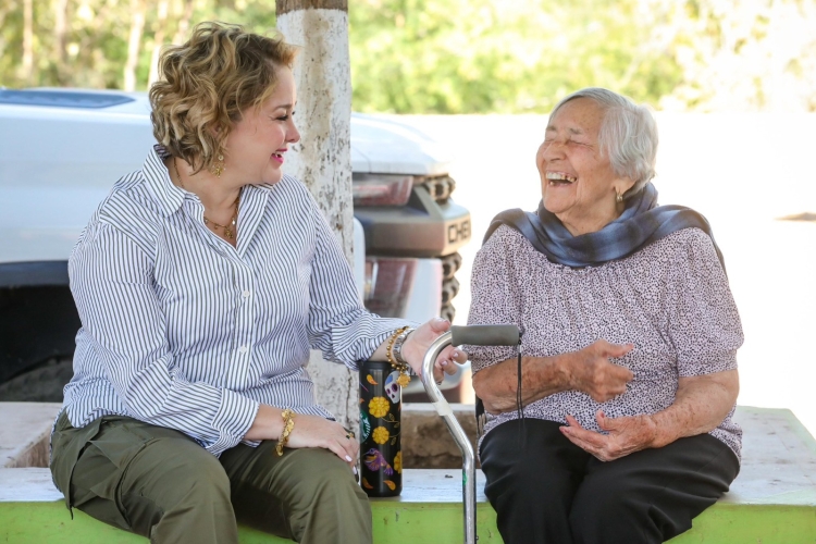 DIF Sinaloa entrega apoyos en comunidades del municipio de Badiraguato