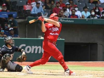 Roberto Ramos brilla en su debut con Diablos Rojos