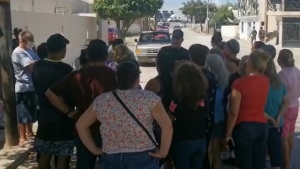 Vecinos de San Jorge se manifiestan para evitar un reencarpetado