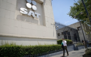 Para 2022 recortan gasto anticorrupci&oacute;n a UIF y SAT; duplican el del TFJA
