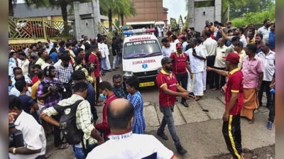 Ex miembro de Testigos de Jehov&aacute; provoca explosi&oacute;n durante ceremonia en La India y deja dos muertos y 25 heridos