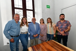 Alcaldes sure&ntilde;os de Sinaloa se re&uacute;nen para "respaldar" a AMLO y a Rocha