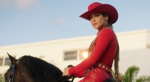 Shakira se anota otro &eacute;xito con nueva canci&oacute;n "El Jefe", junto a Fuerza Regida: tratan el tema de migraci&oacute;n