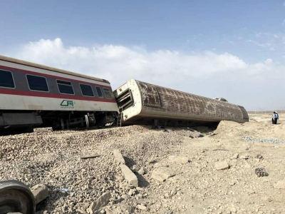 Descarrilamiento de tren en Ir&aacute;n deja 17 muertos y 86 heridos