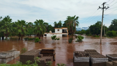 168 familias damnificadas y dos poblados Incomunicados por la lluvia en Culiac&aacute;n y Mocorito