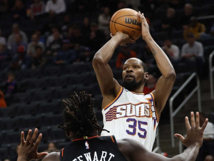&iexcl;Brilla como un sol! Kevin Durant gu&iacute;a triunfo de Phoenix