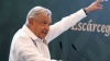 López Obrador promete incremento salarial a médicos especialistas