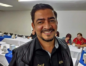 Se destapa Antonio Castro Vázquez por la Canaco Guamúchil, rechaza ser el candidato oficial