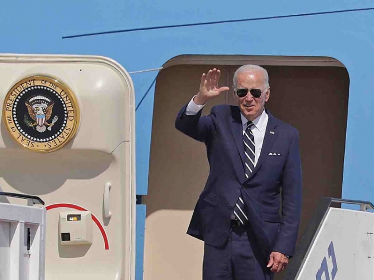 El Air Force One con Biden a bordo parte en vuelo histórico entre Israel y Arabia Saudita