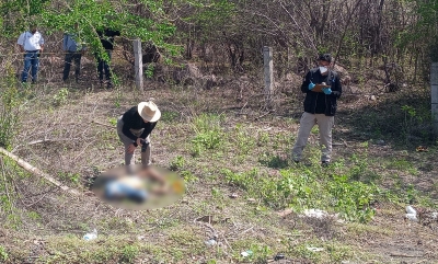 Hallan a un hombre ejecutado a orilla de carretera, en El Salado, Culiac&aacute;n