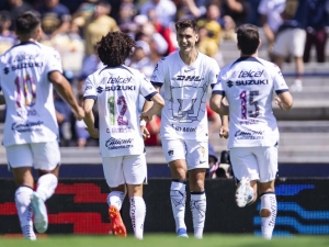 Pumas sue&ntilde;a con liguilla directa tras golear al Atlas