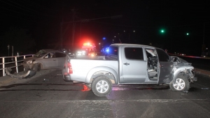Los fallecidos viajaban en un automóvil Nissan Versa que choco con una camioneta Toyota a la altura del canal 7