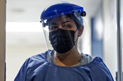 En M&eacute;xico, suman adem&aacute;s 127 mil 53 casos de COVID-19 entre profesionales de la Salud; as&iacute; como mil 744 defunciones 